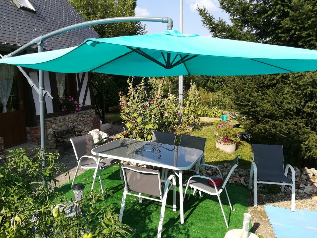 Le Clos Des Hortensias Toutainville Buitenkant foto